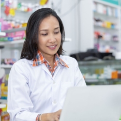 Pharmacy Tech looking up something online